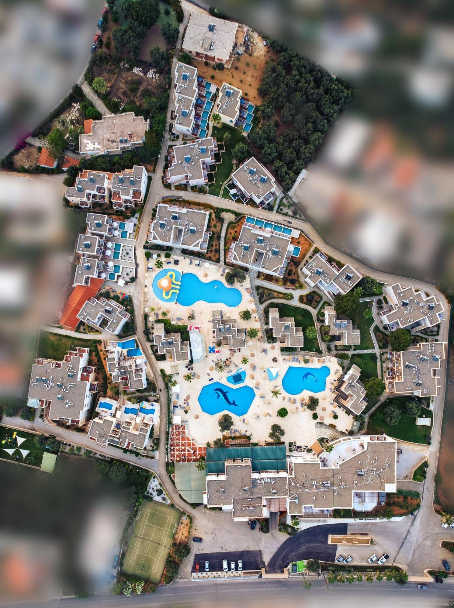 Sirios Village & Hotel Kato Daratso